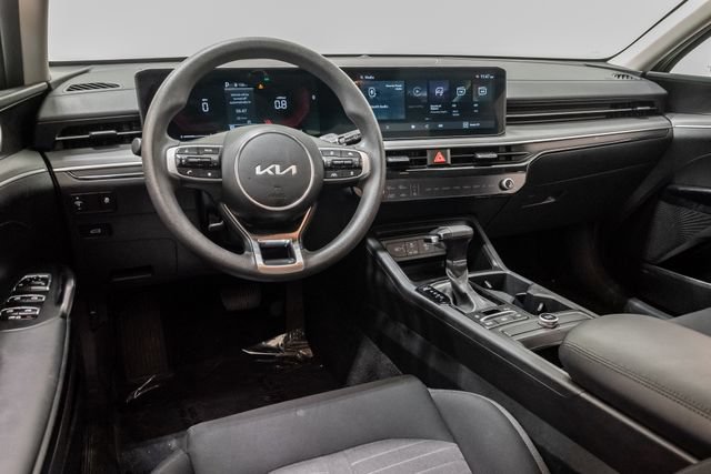 Used 2025 Kia K5 LXS FWD image 7