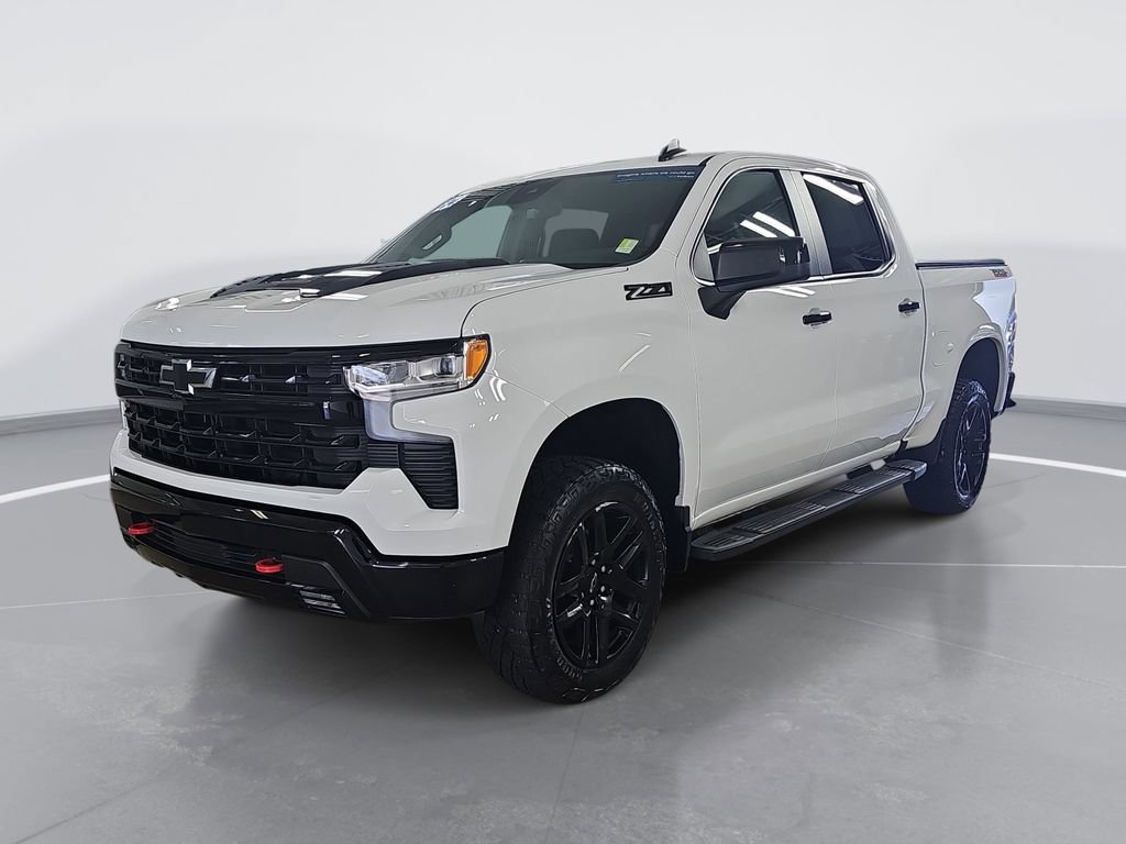 Certified 2024 Chevrolet Silverado 1500 LT Trail Boss w/ Convenience Package II AWD/4WD image 9