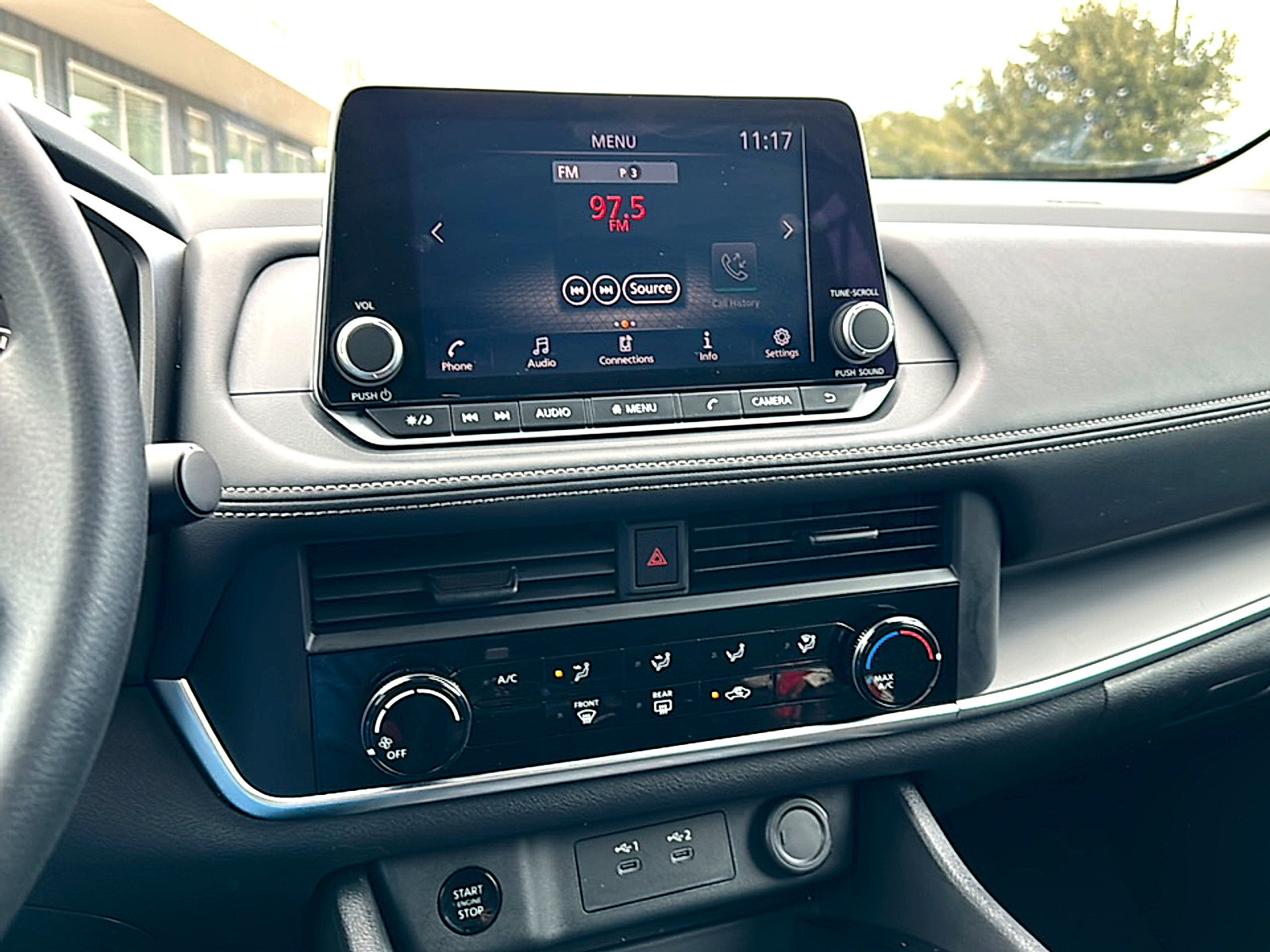 Certified 2025 Nissan Rogue S image 31