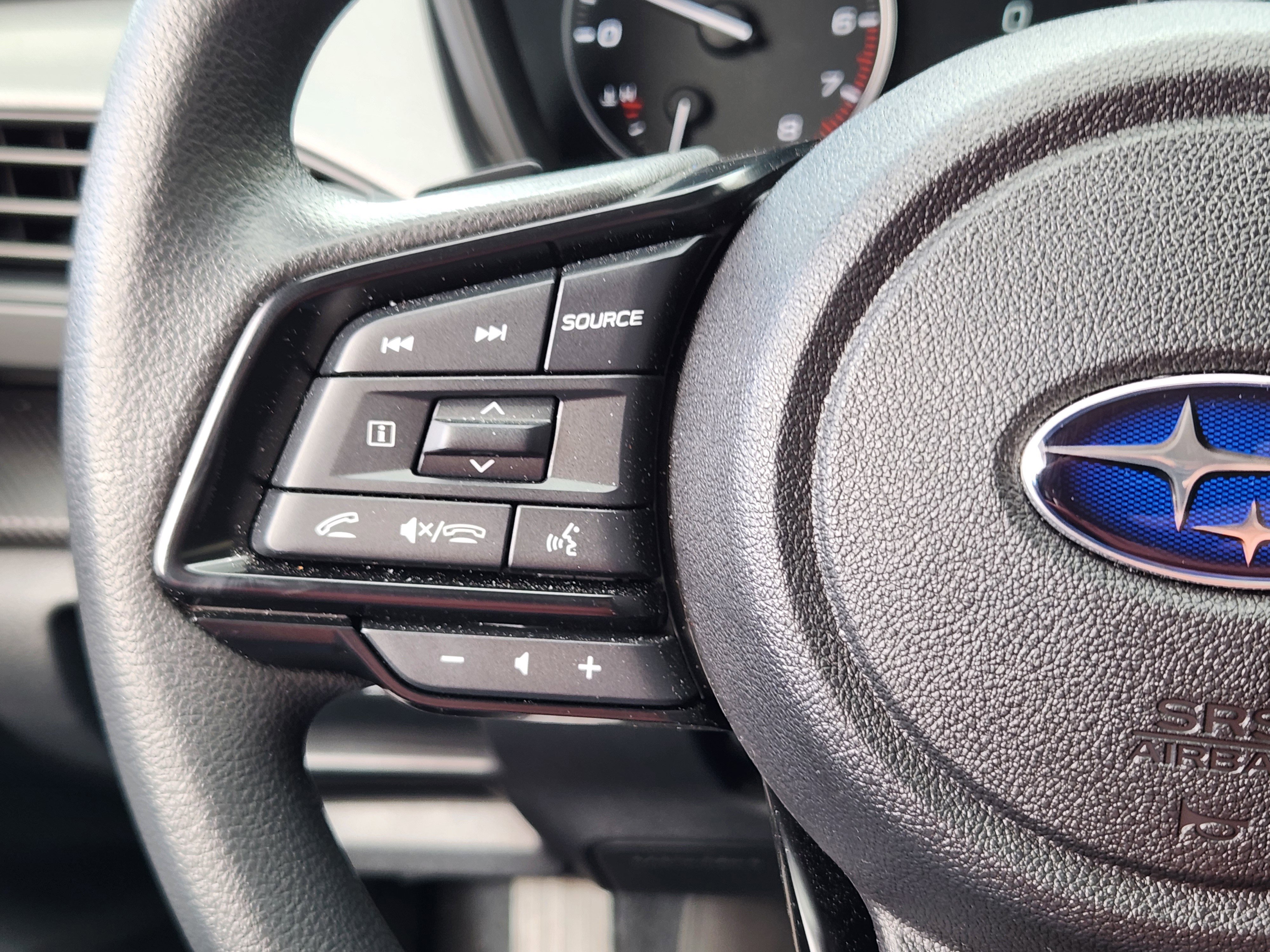 Used 2025 Subaru Crosstrek 2.0i Premium image 22