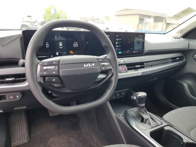 Used 2025 Kia K4 FWD image 12