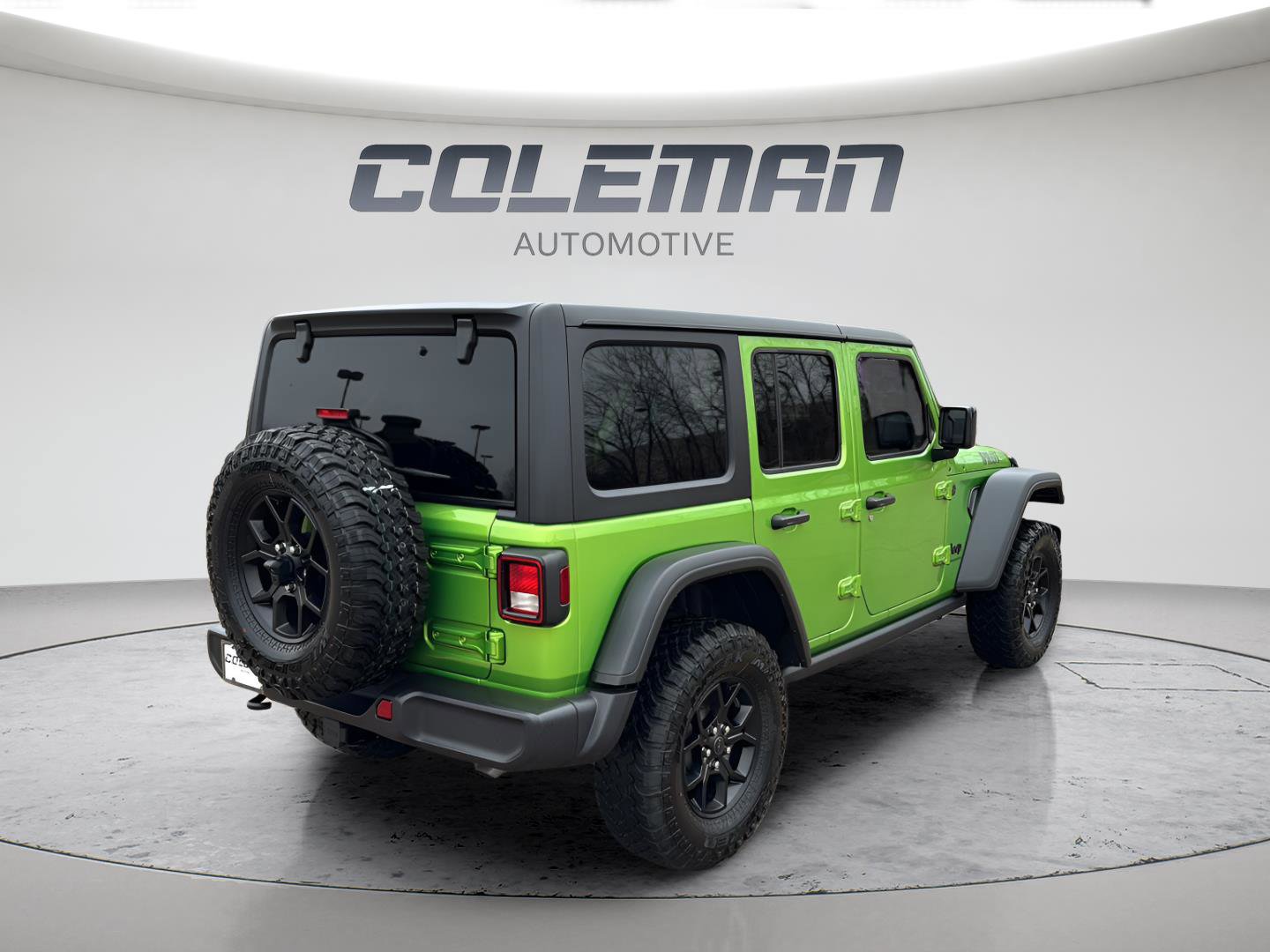 Used 2025 Jeep Wrangler Willys image 5