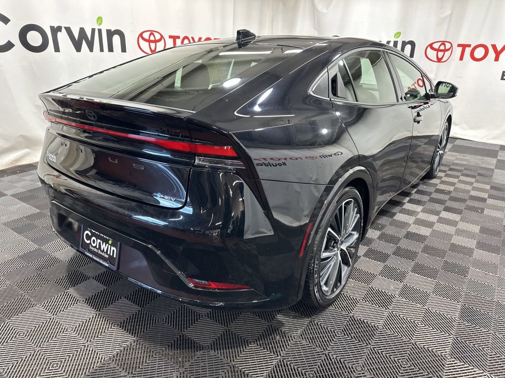 Used 2025 Toyota Prius Limited image 10