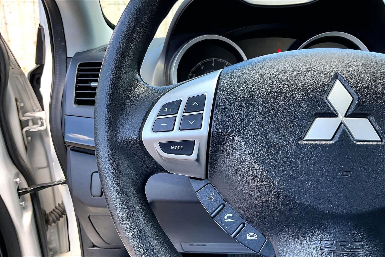Used 2017 Mitsubishi Lancer ES FWD image 24