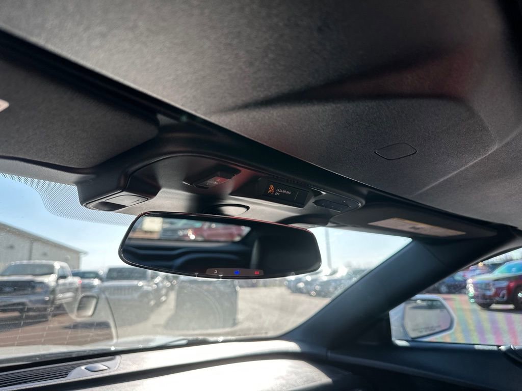 Used 2016 Chevrolet Camaro SS image 19