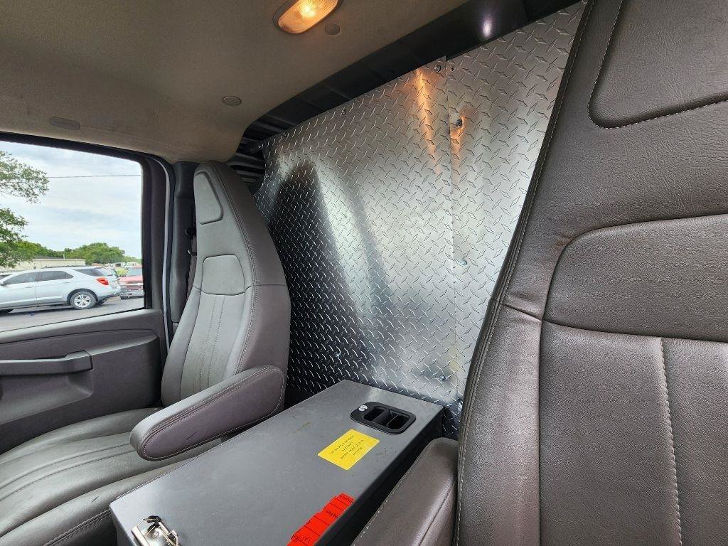 Used 2019 Chevrolet Express 2500 w/ Driver Convenience Package RWD image 16