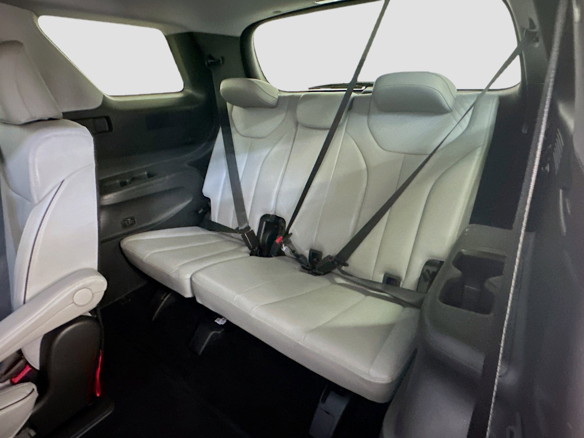 Used 2025 Hyundai Palisade SEL image 30