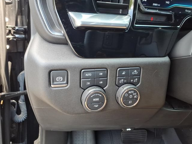 Used 2024 Chevrolet Silverado 1500 High Country w/ High Country Premium Package AWD/4WD image 24