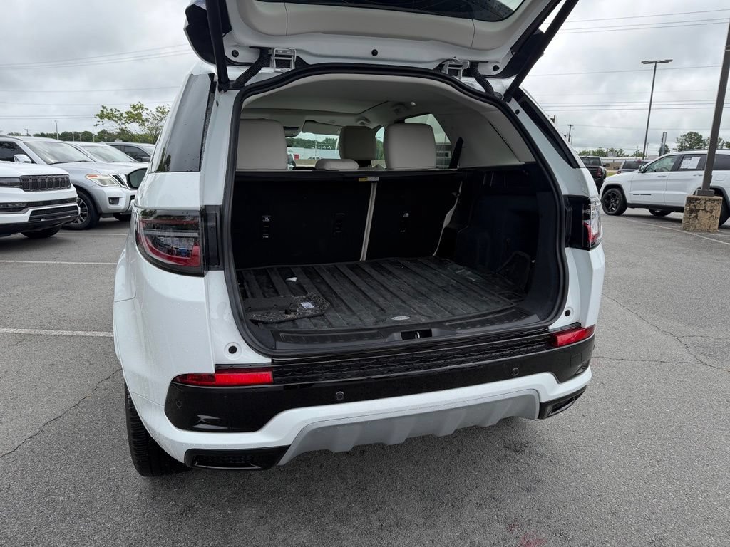 Used 2025 Land Rover Discovery Sport S AWD/4WD image 8
