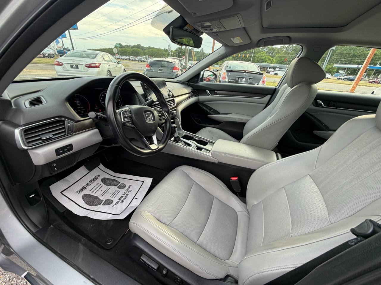 Used 2018 Honda Accord EX-L image 25