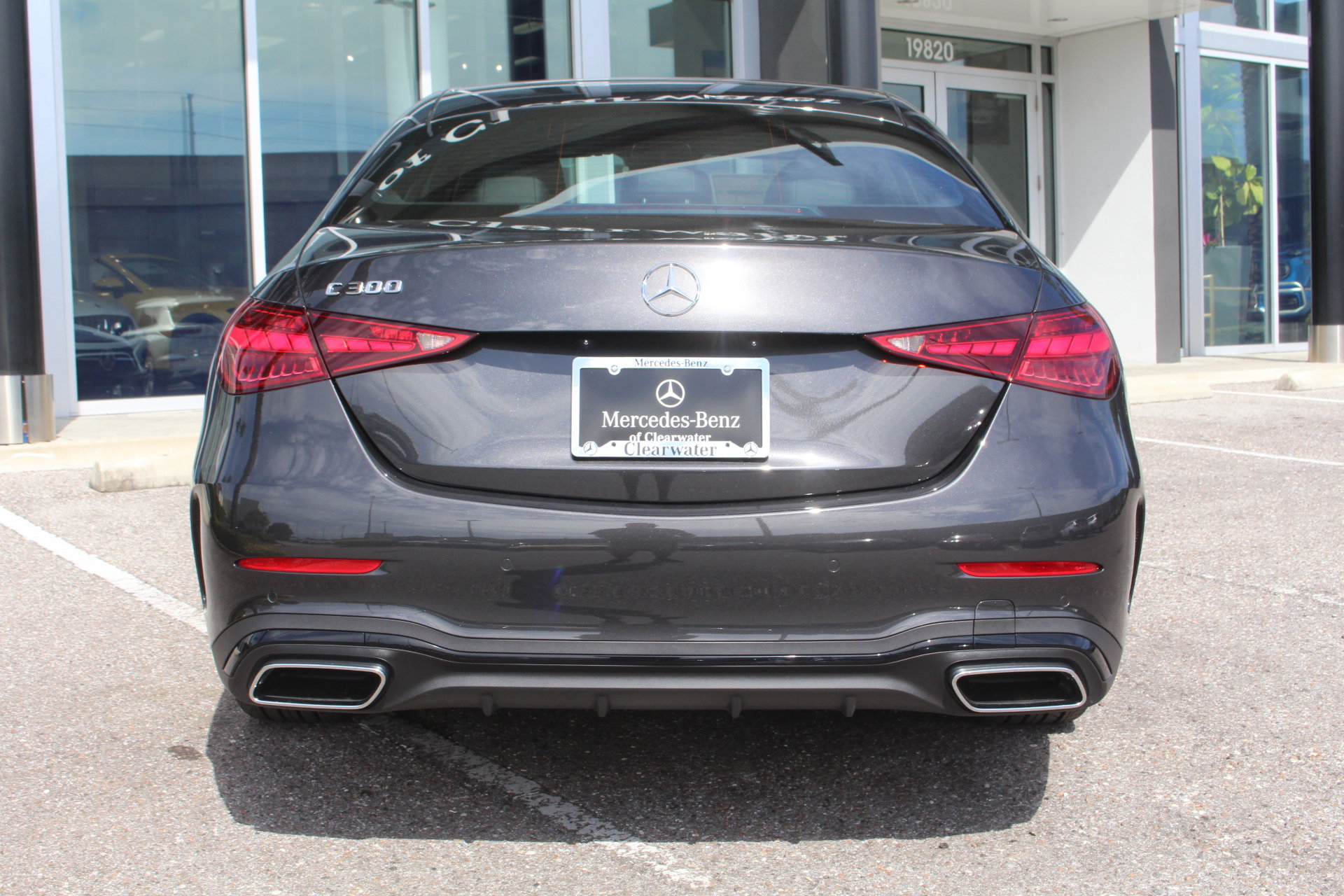 Used 2025 Mercedes-Benz C 300 Sedan image 5