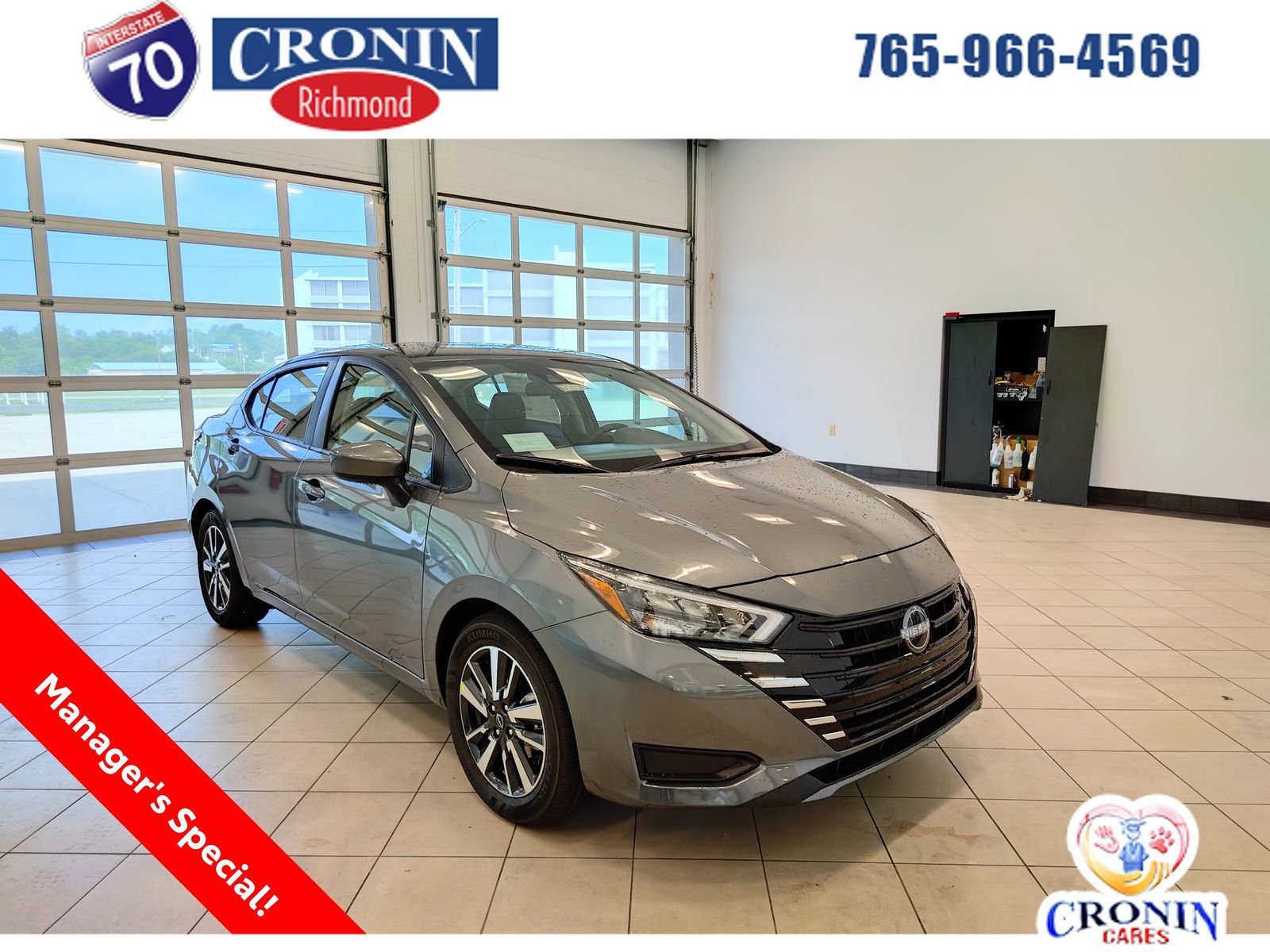 New 2025 Nissan Versa SV w/ Trunk Package