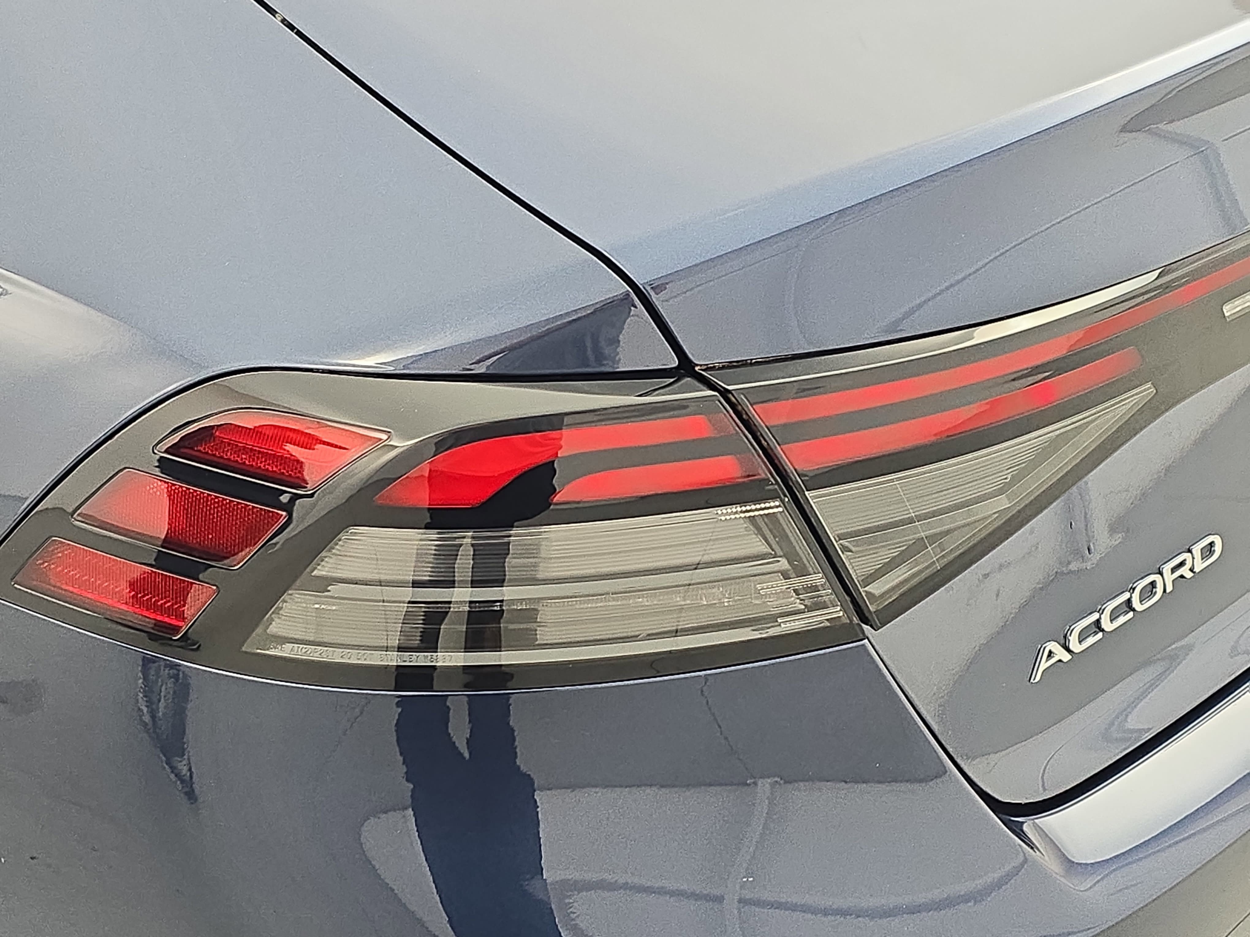 Used 2024 Honda Accord EX-L image 30