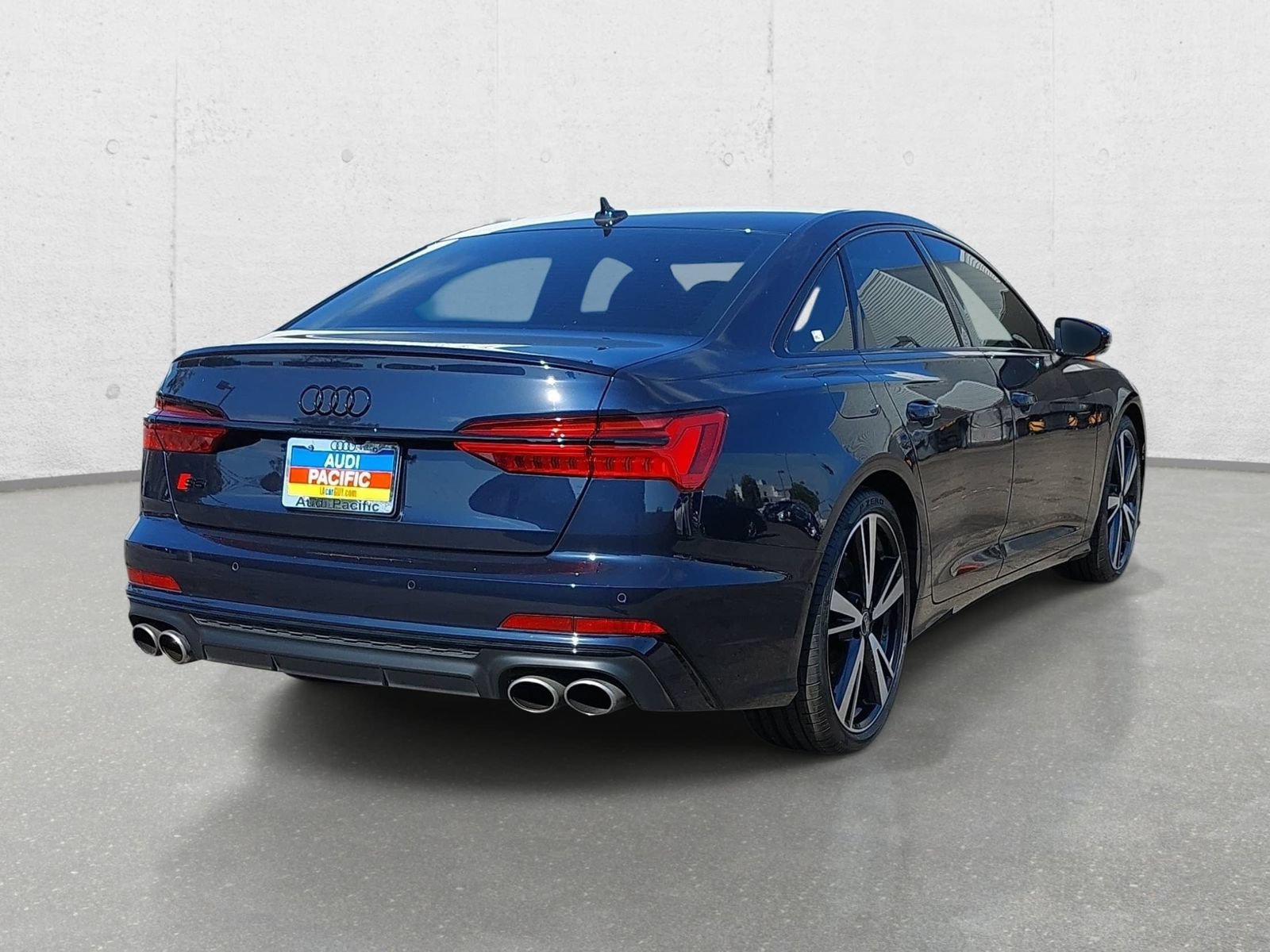 Used 2023 Audi S6 Prestige w/ Prestige Package AWD/4WD image 5
