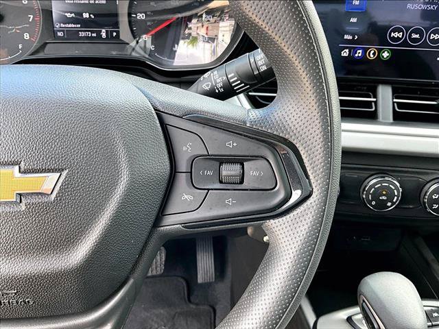 Used 2024 Chevrolet Trax LS FWD image 21