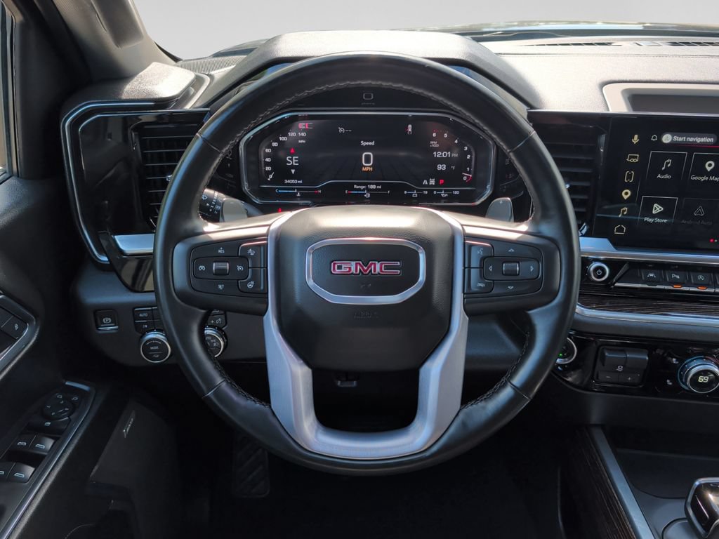 Used 2025 GMC Sierra 1500 Elevation w/ Elevation Premium Package AWD/4WD image 11