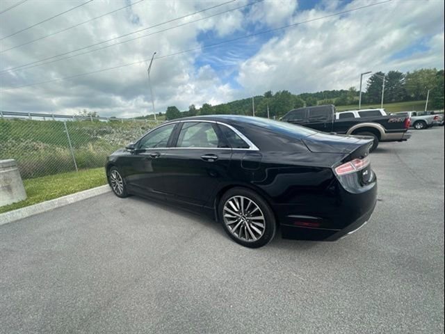 Used 2019 Lincoln MKZ Reserve FWD image 33