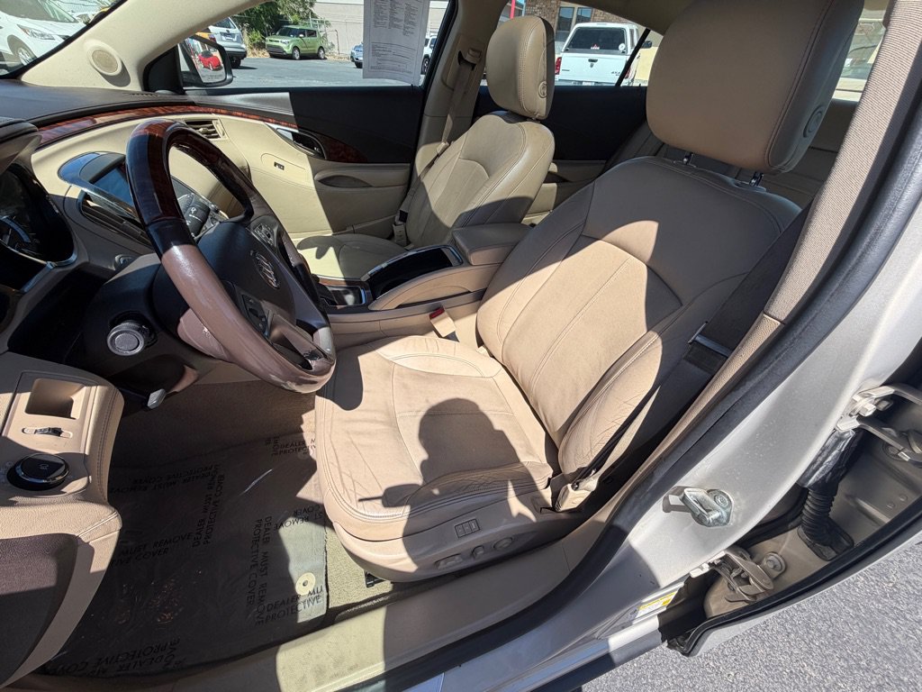 Used 2012 Buick LaCrosse Premium w/ Entertainment Package FWD image 9