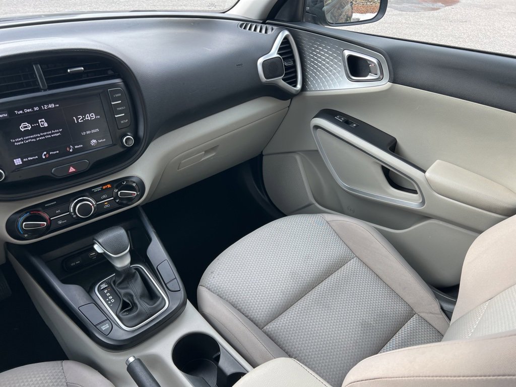 Certified 2023 Kia Soul LX image 20