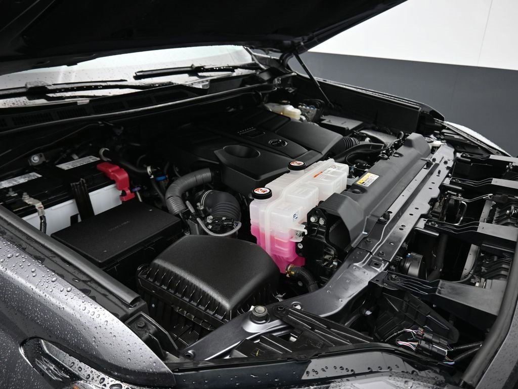 Used 2022 Toyota Tundra SR5 w/ SR5 Convenience Package image 59