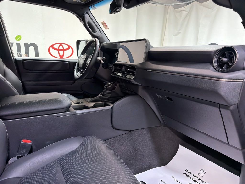 Used 2024 Toyota Land Cruiser image 11