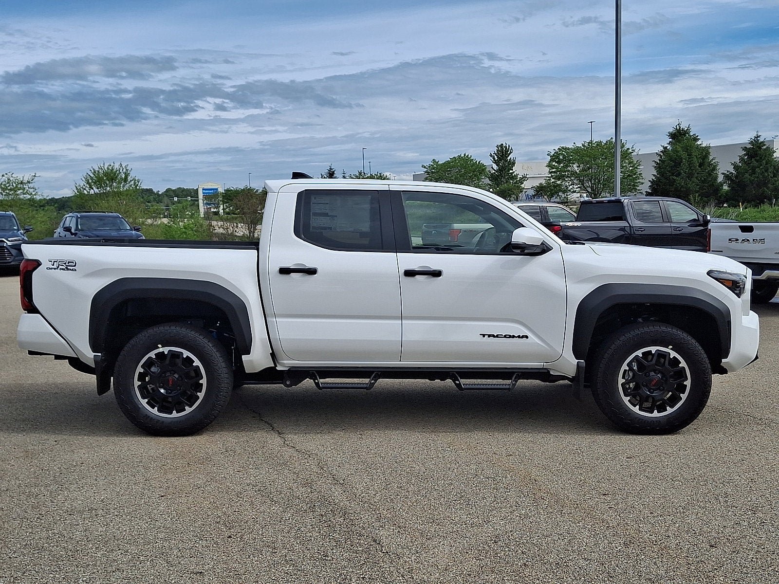 New 2026 Toyota Tacoma TRD Off-Road AWD/4WD image 5