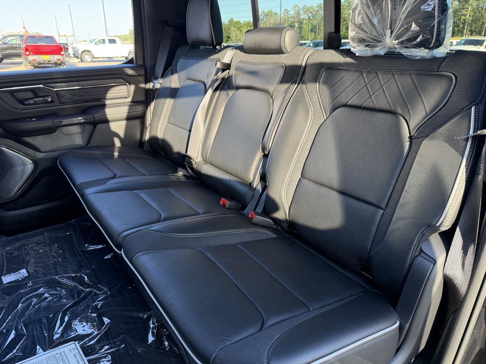 New 2026 RAM 1500 Limited w/ Bed Utility Group AWD/4WD image 18