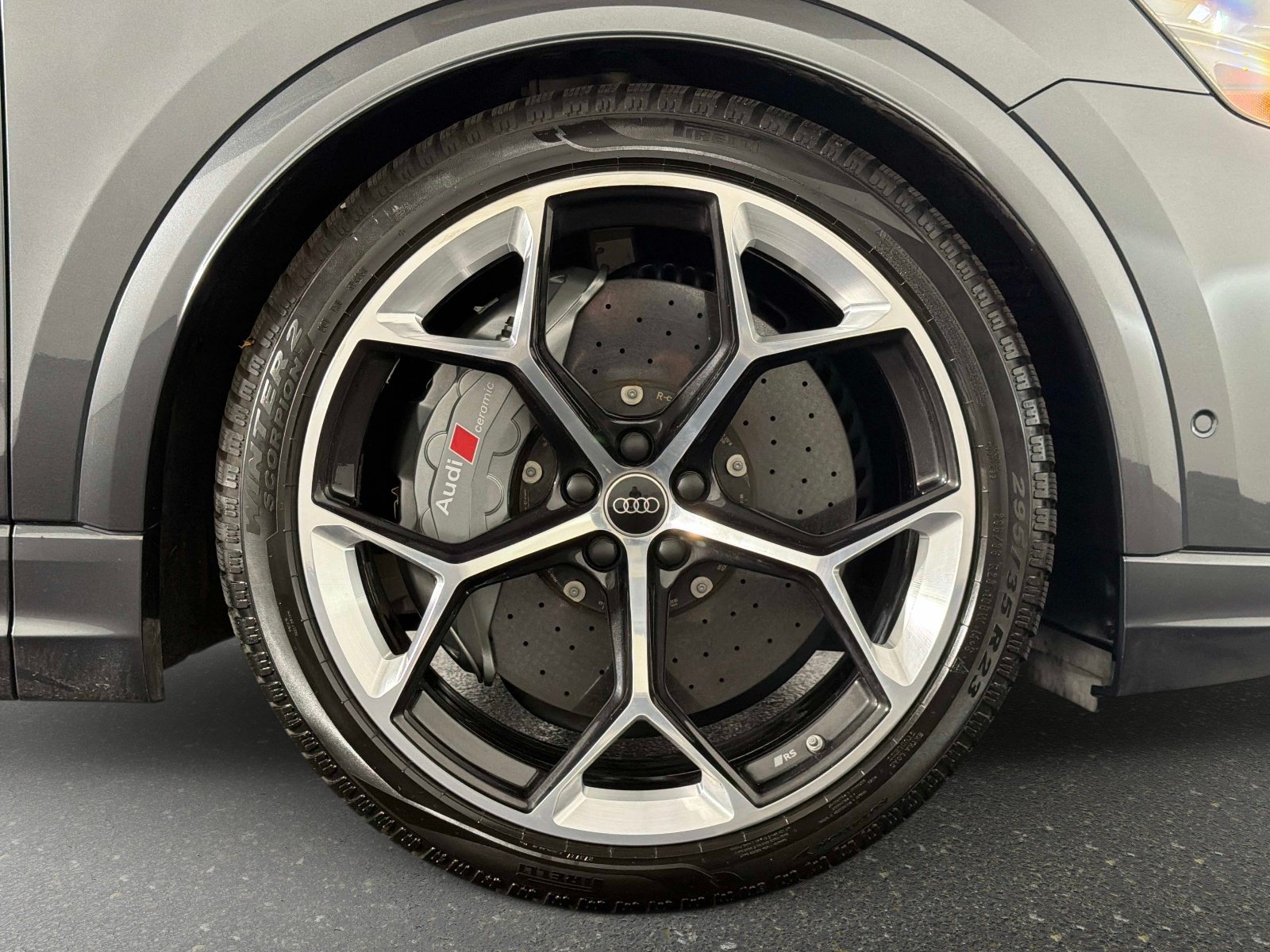 Used 2025 Audi RS Q8 performance AWD/4WD image 21