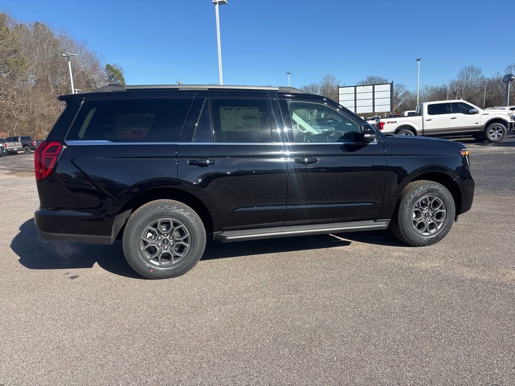 New 2026 Ford Expedition Active image 15