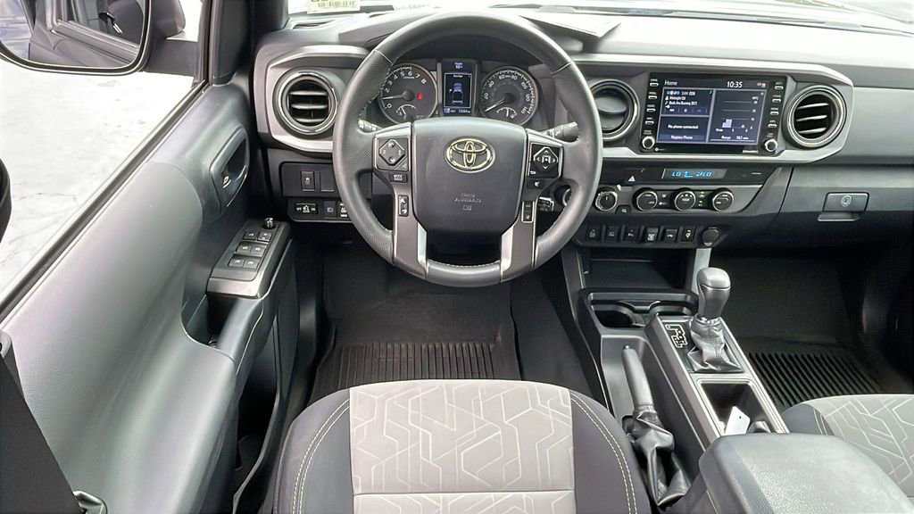 Certified 2021 Toyota Tacoma TRD Off-Road w/ Technology Package AWD/4WD image 13