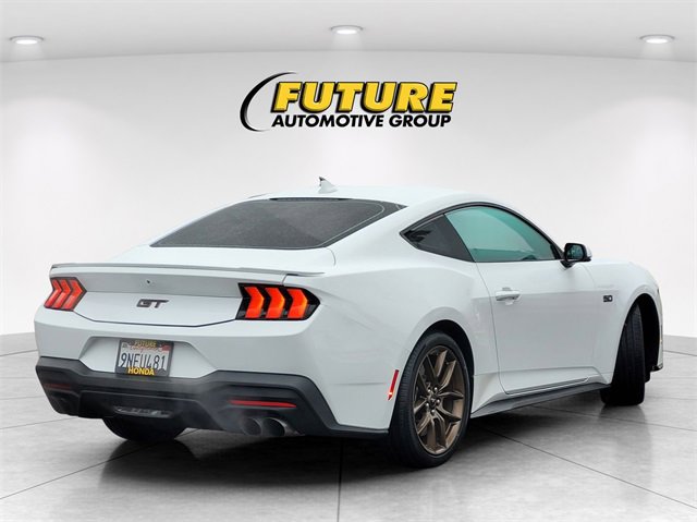 Used 2024 Ford Mustang GT Premium image 4