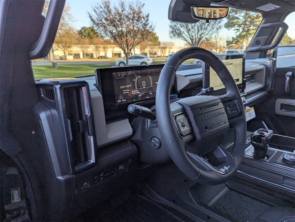 New 2026 GMC Hummer EV 4x4 Crew Cab image 9