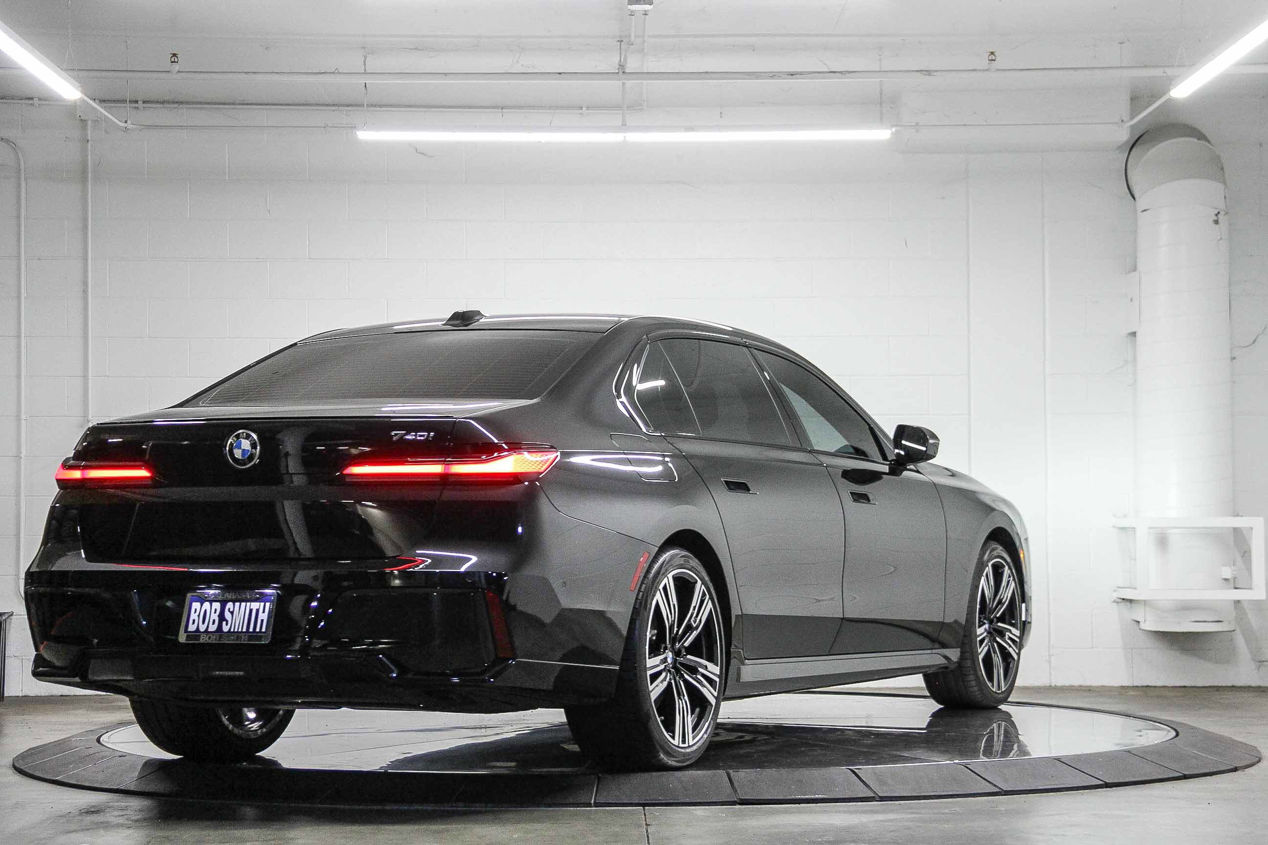 Certified 2024 BMW 740i w/ M Sport Professional Package RWD image 6