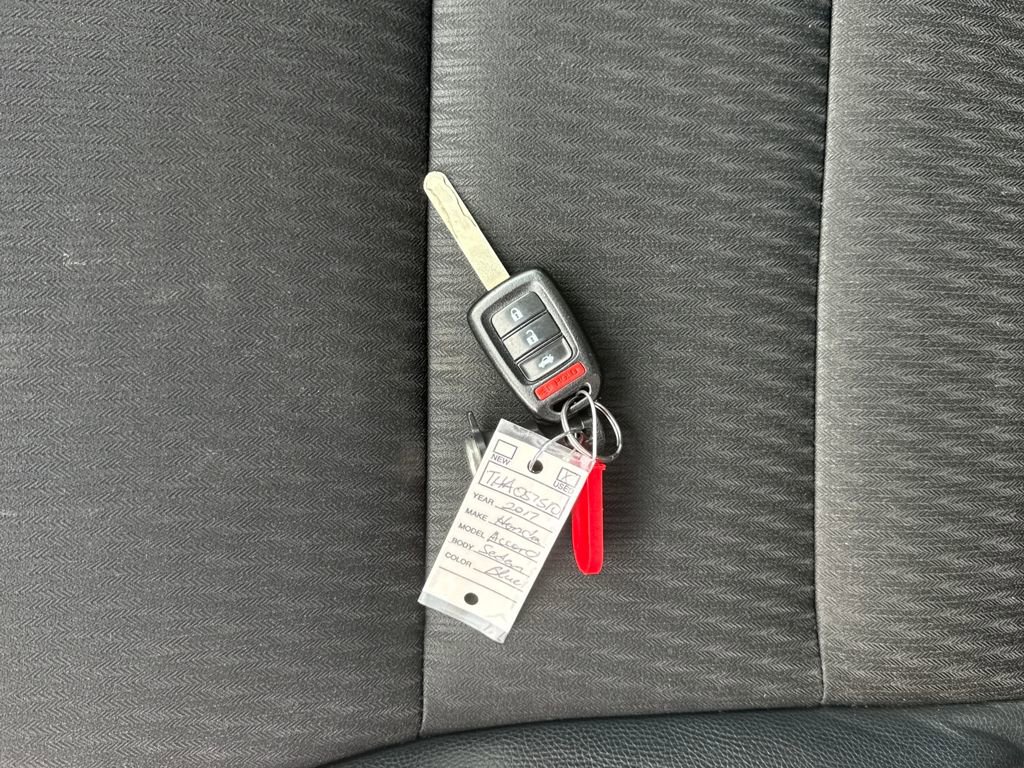 Used 2017 Honda Accord Sport image 29