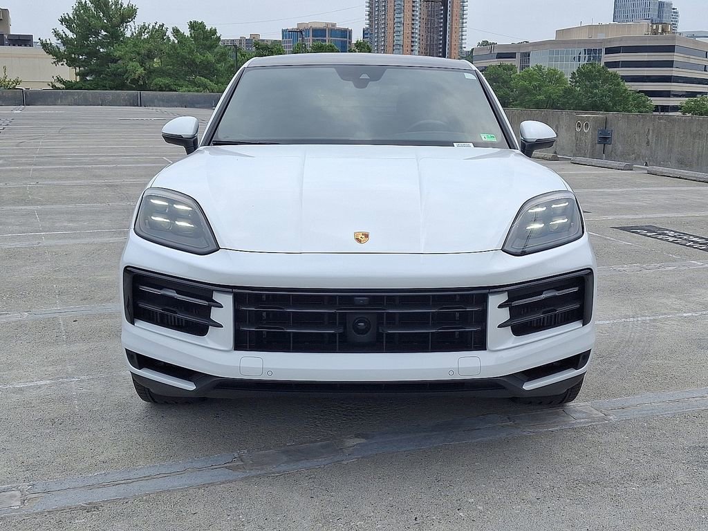Used 2024 Porsche Cayenne S image 6