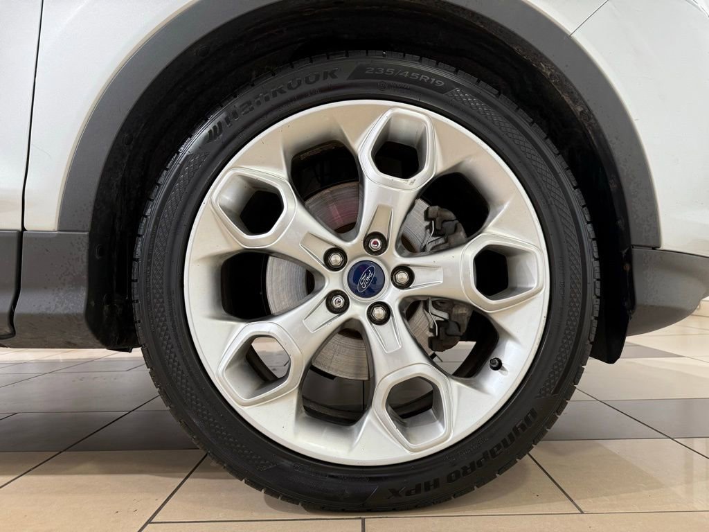 Used 2015 Ford Escape Titanium image 9