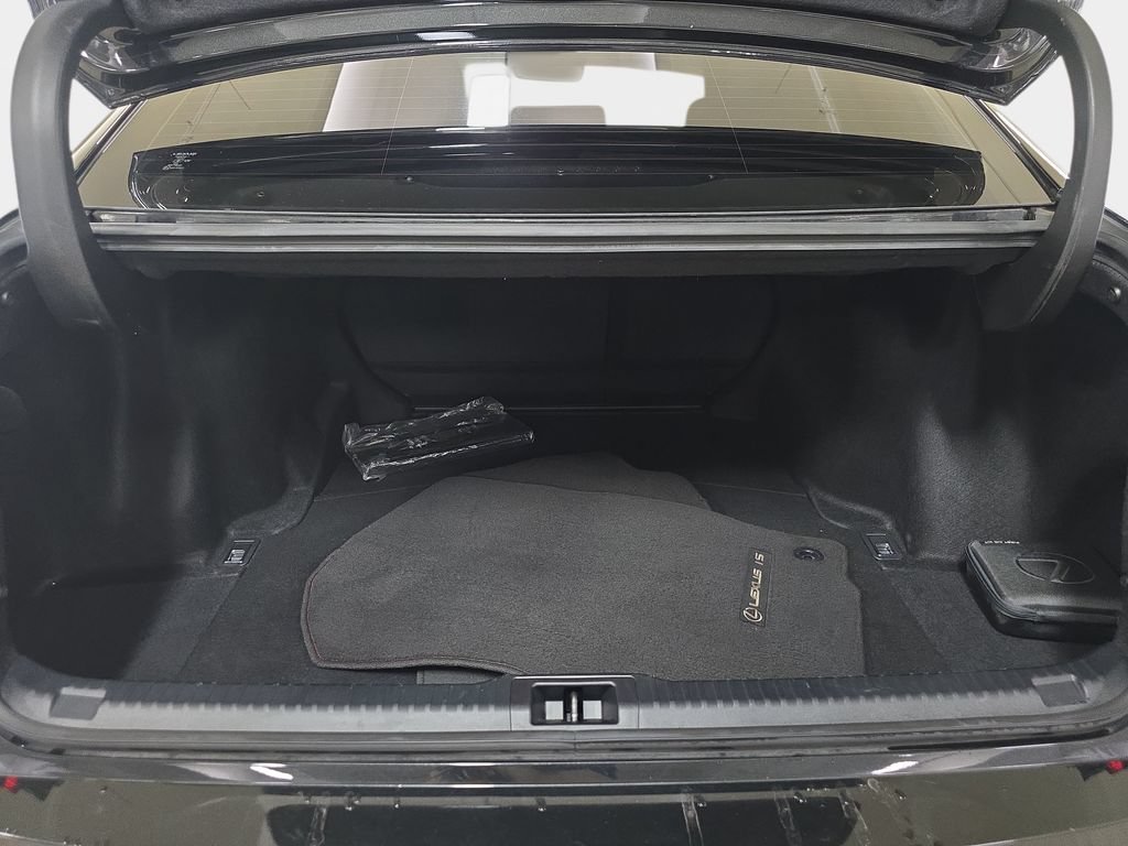 Used 2023 Lexus IS 350 F Sport RWD image 30