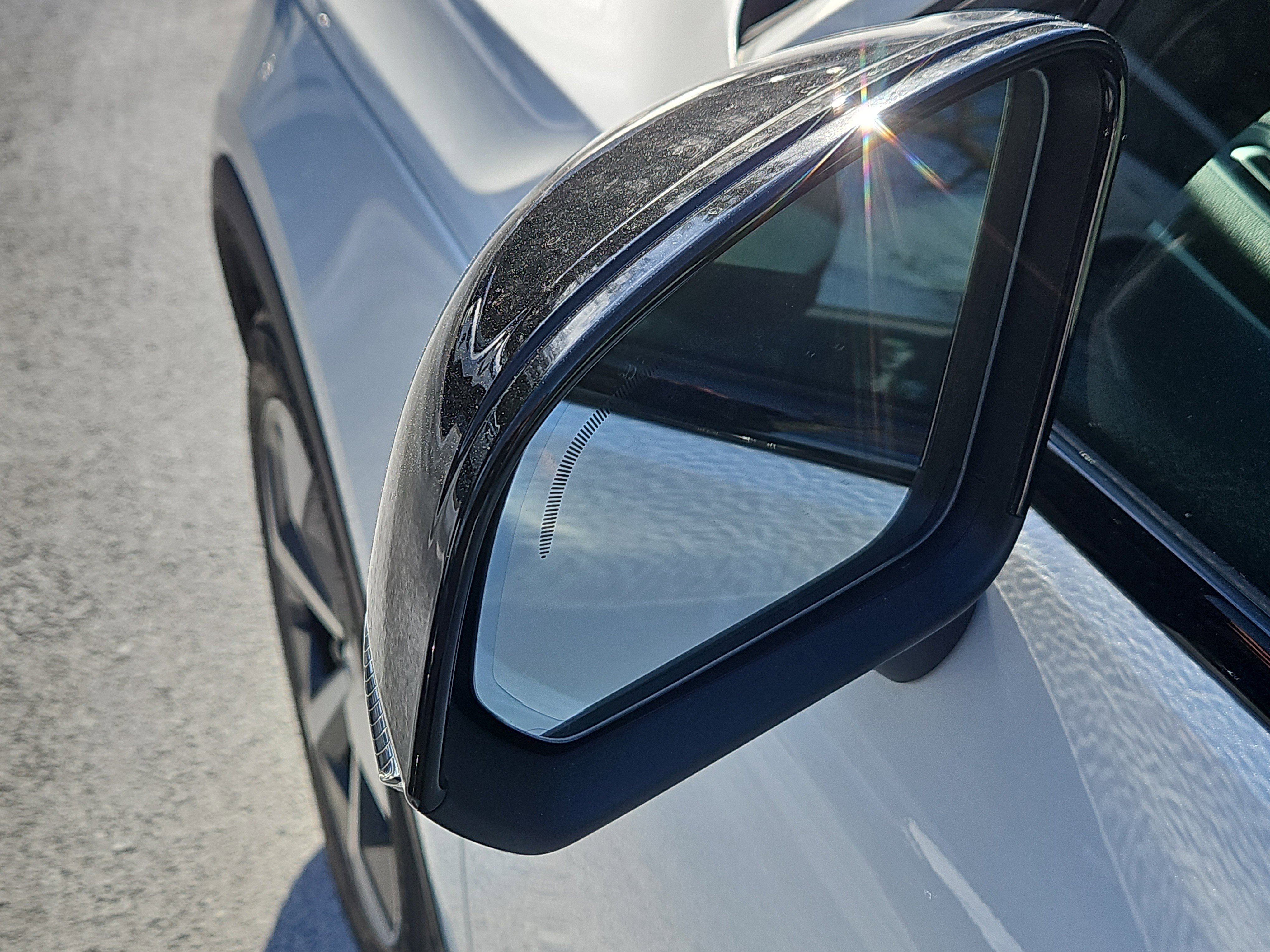 New 2026 Volvo XC40 B5 Plus w/ Protection Package Premier image 13