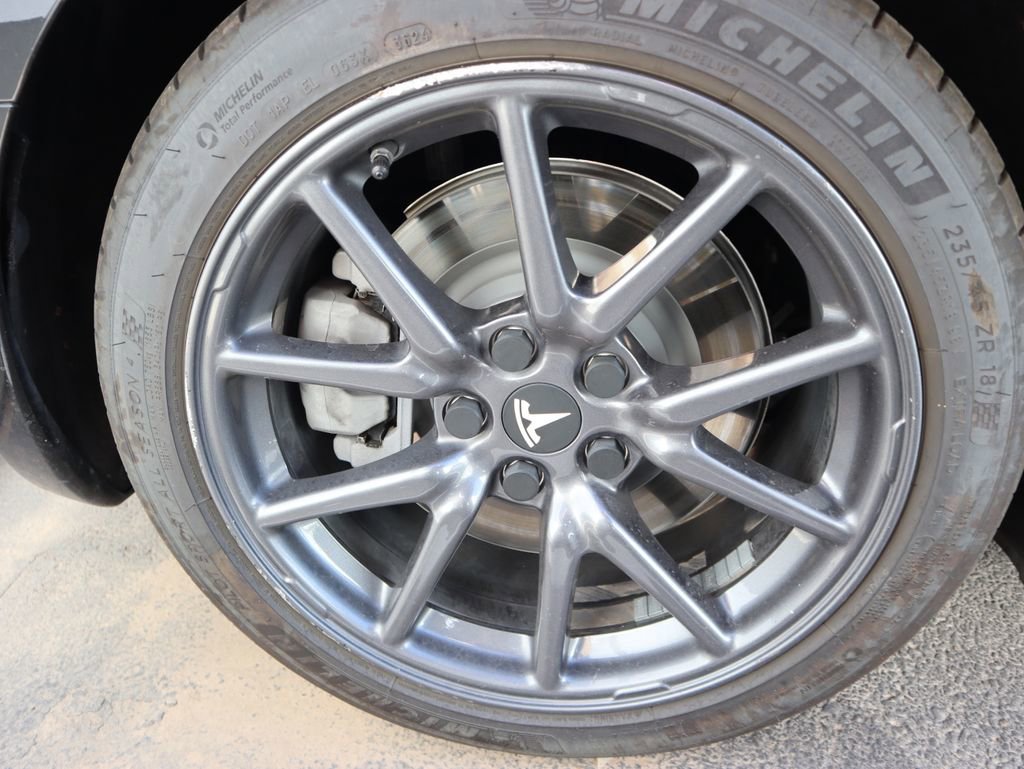 Used 2019 Tesla Model 3 Standard Range RWD image 14