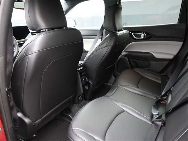 New 2026 Jeep Compass Limited image 17