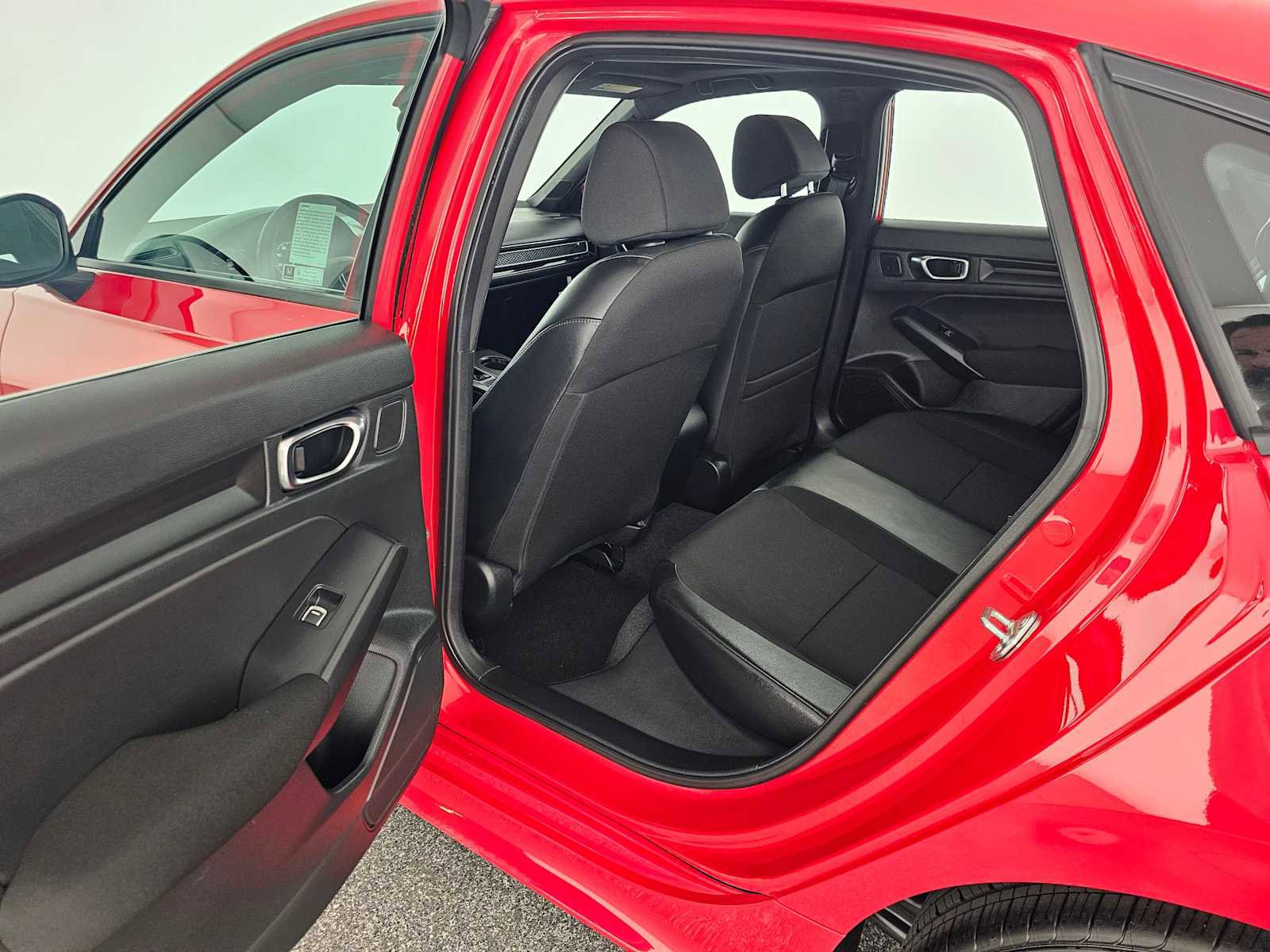 Used 2025 Honda Civic Sport image 15