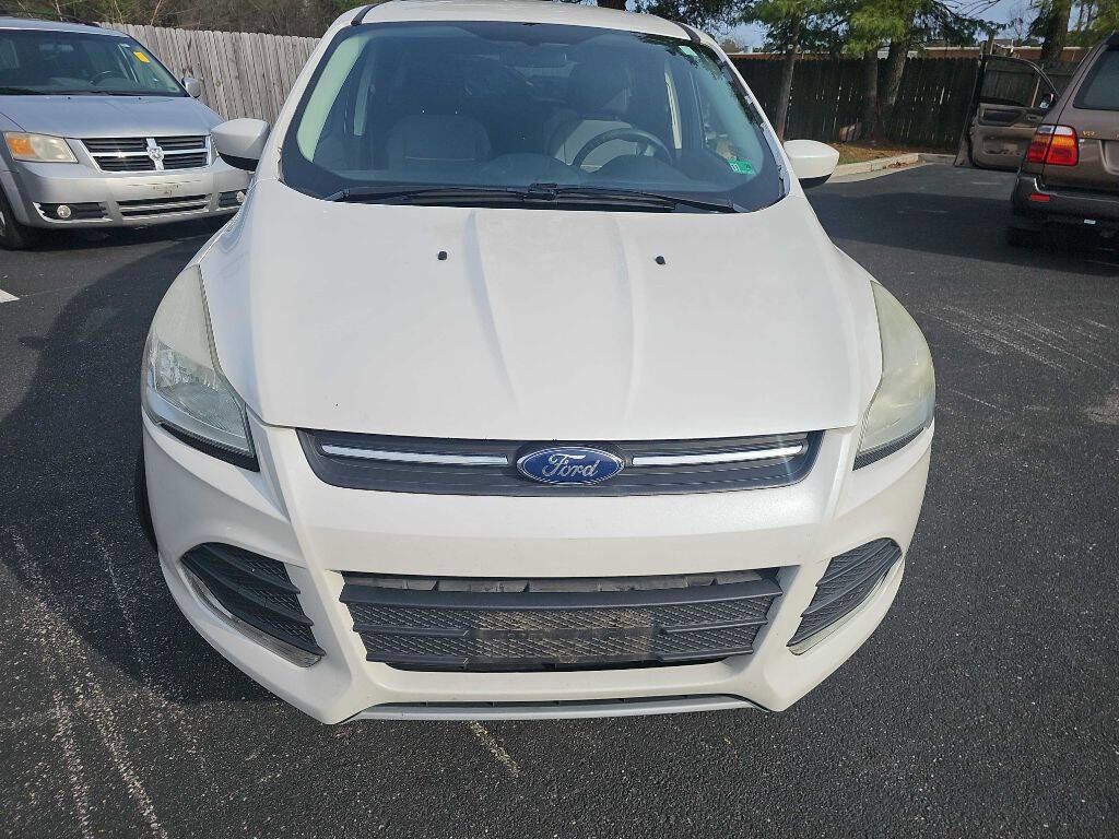 Used 2015 Ford Escape SE image 6