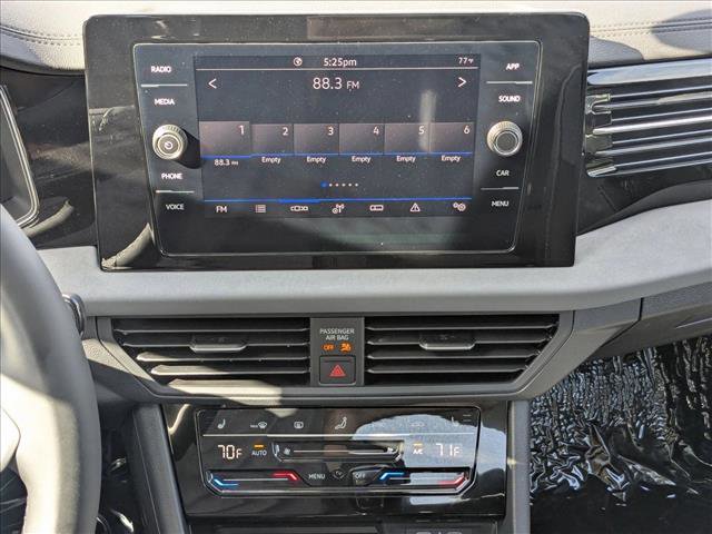 New 2025 Volkswagen Jetta SE image 13