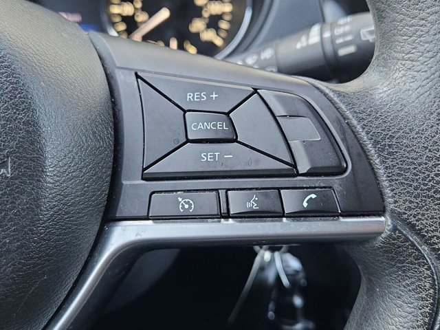 Used 2018 Nissan Rogue S image 27