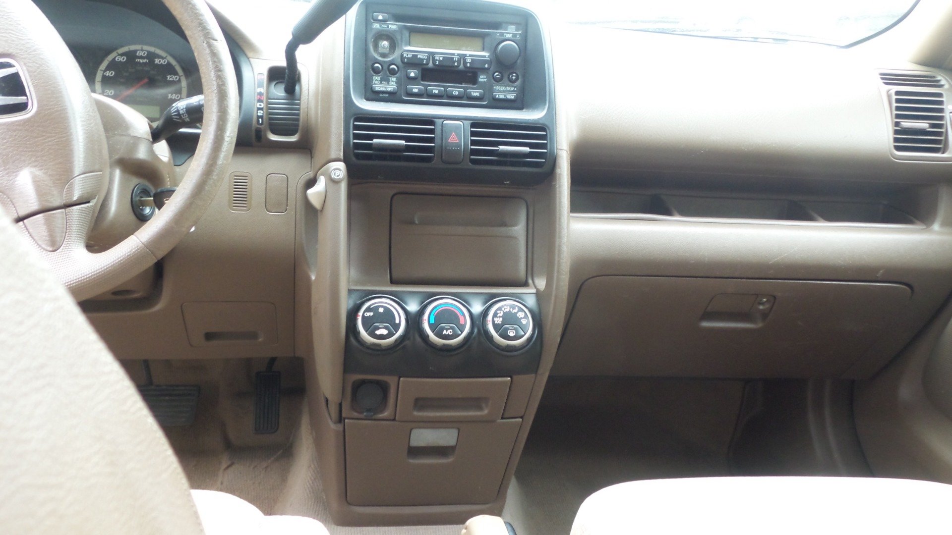 Used 2003 Honda CR-V LX image 16