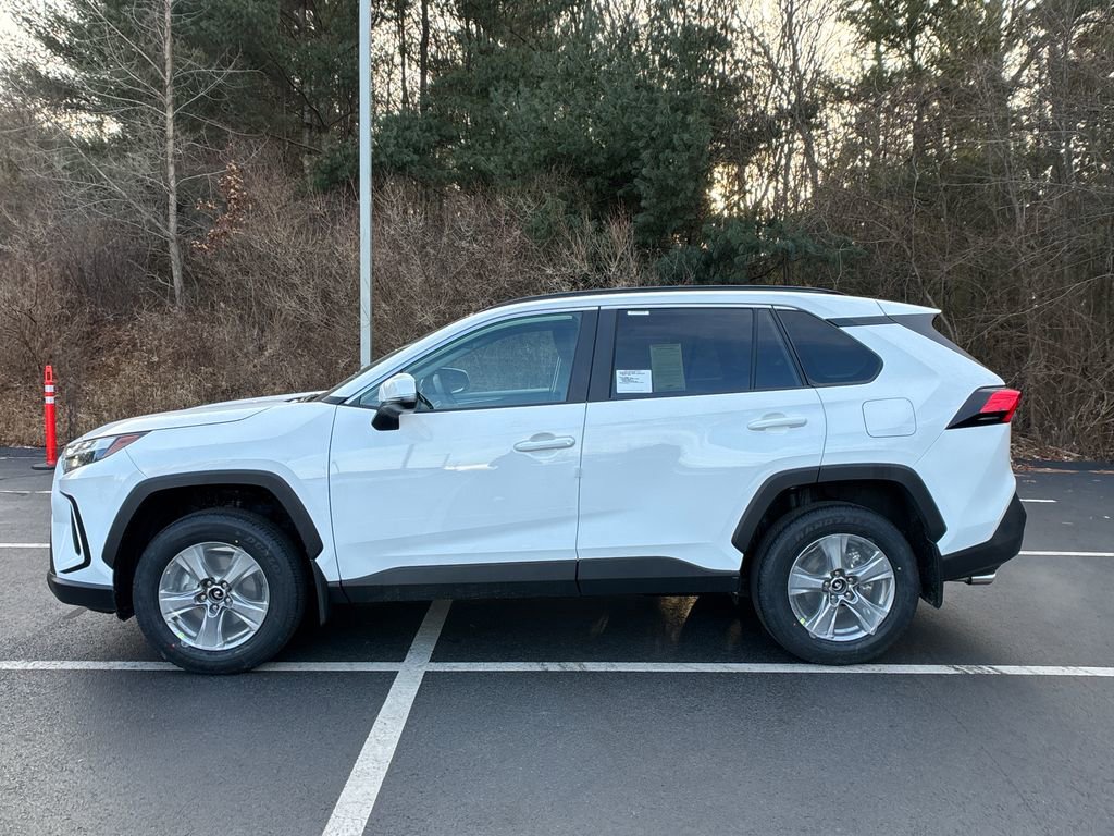 New 2025 Toyota RAV4 XLE w/ Convenience Package image 2