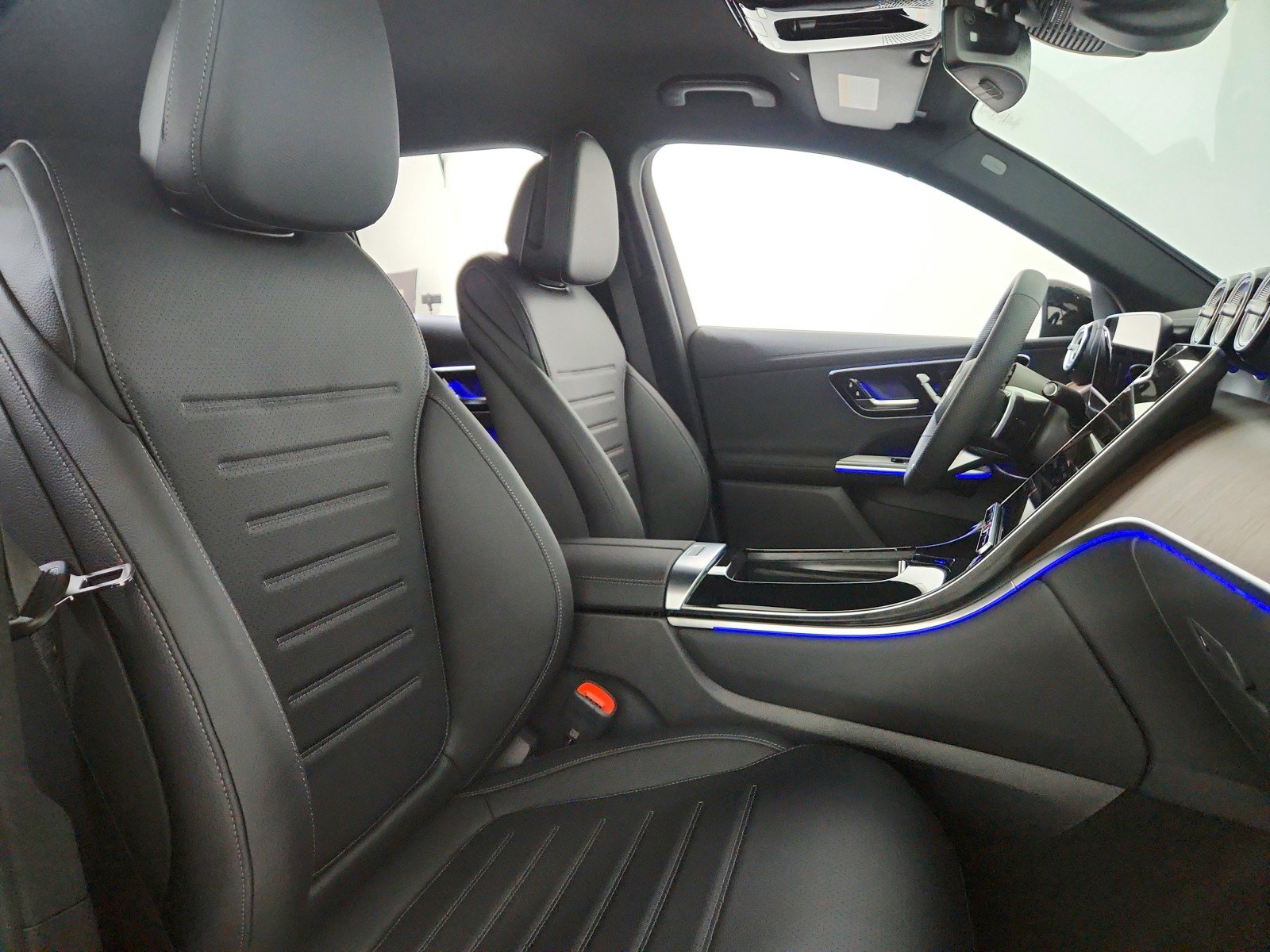 New 2026 Mercedes-Benz GLC 300 4MATIC image 10