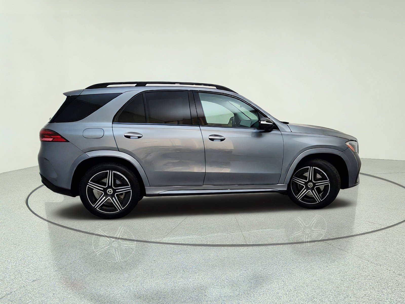 Certified 2024 Mercedes-Benz GLE 350 4MATIC image 5