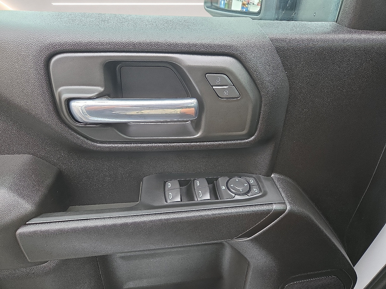 Used 2025 Chevrolet Silverado 2500 W/T AWD/4WD image 25