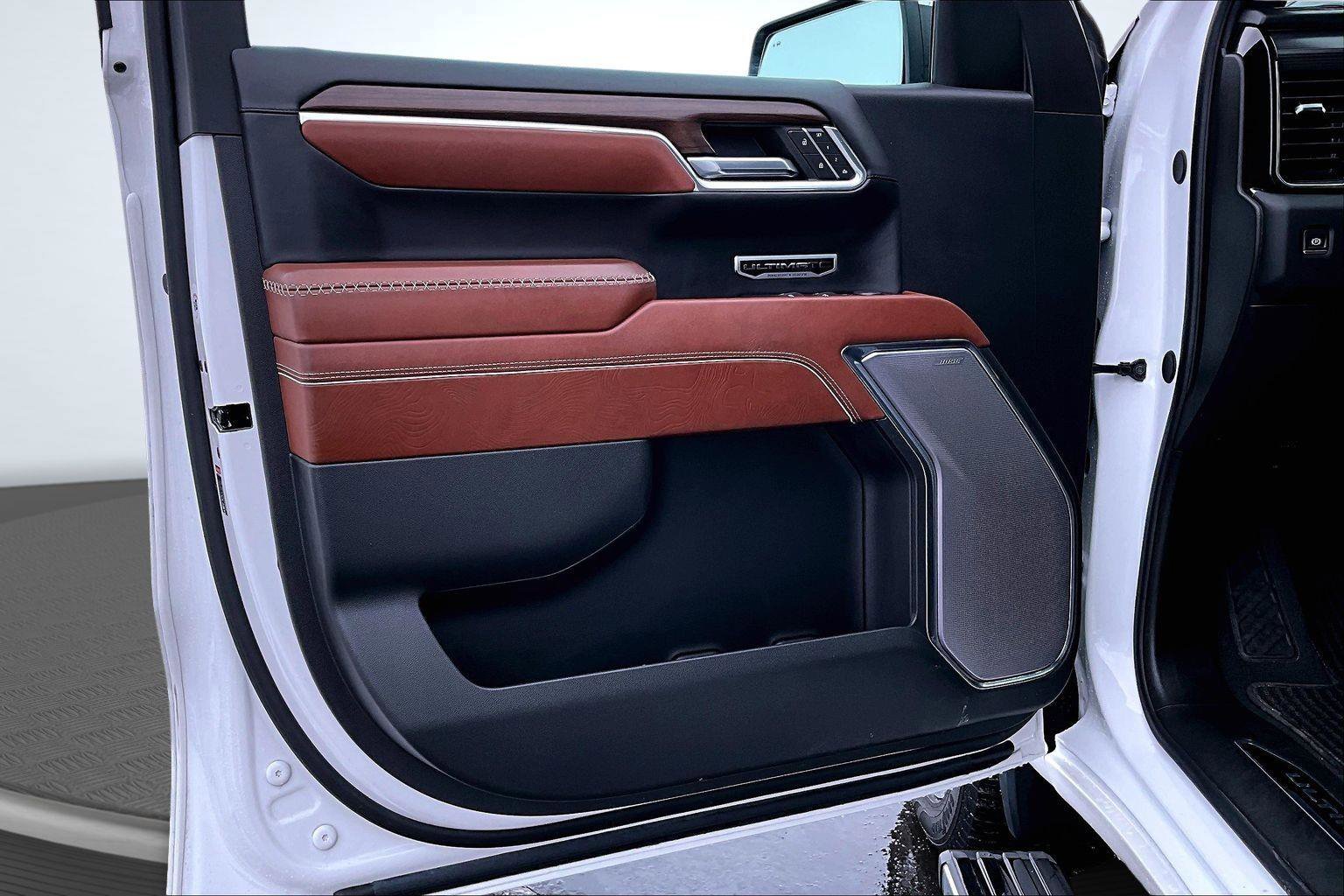 Used 2024 GMC Sierra 1500 Denali Ultimate image 24